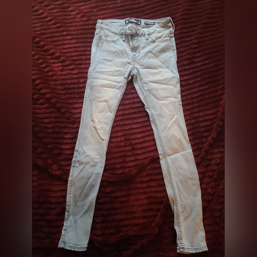 Size 5r low-rise Jean legging from hollister